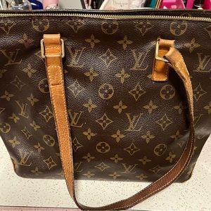 Authentic Louis Vuitton Bag! 

LOUIS VUITTON
Monogram Cabas Piano